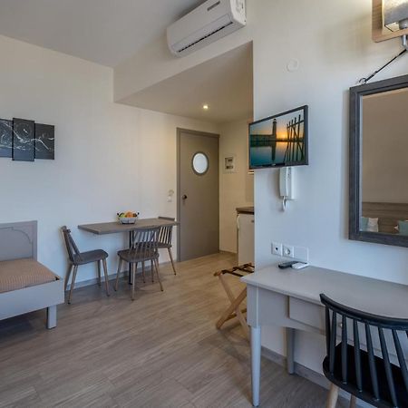 Icarus Suites & Apartments By "Lefkoniko" Rethymno Exterior foto